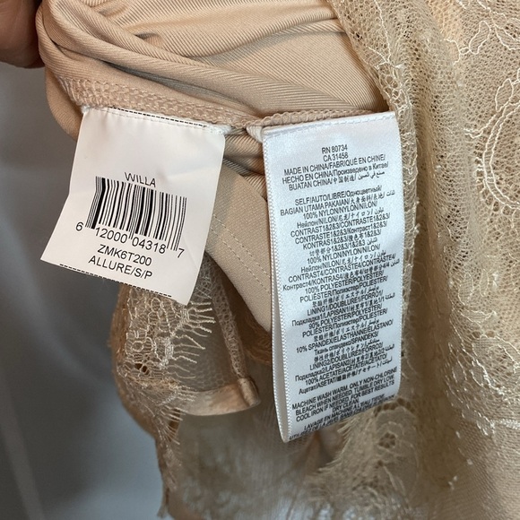 BCBg MaxAzria | Willa Lace Sleeveless Dress in Cream Tan - tiered layers - small - Picture 7 of 9